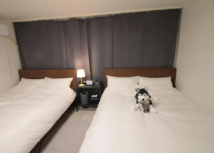 Smart -5 Min Walk From Hongik Univ Exit3 2 Room, 3 Beds ,max 6 Ppl, 2nd Floor Appartamento